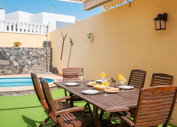 Lava Rural Ferienhaus *